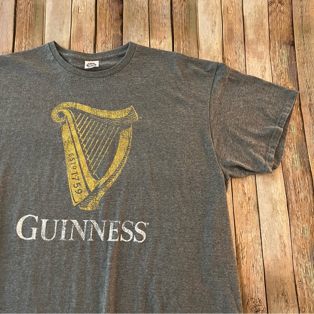 Guinness Beer mens short sleeve graphic tee shirt | size Extra Large - Picture 5 of 8